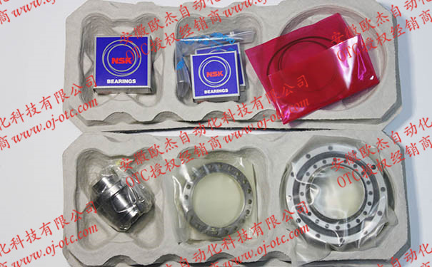 OTC Daihen L11700Y00 型號標(biāo)識 OTC Daihen L11700Y00 減速機標(biāo)簽