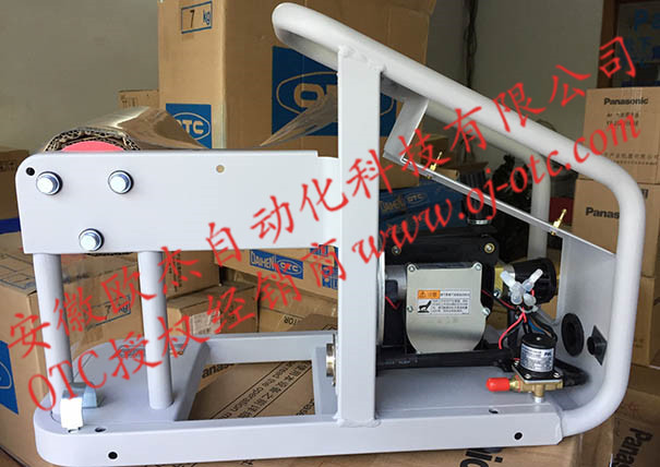 OTC DAIHEN CM-6201 送絲機(jī)內(nèi)部 OTC DAIHEN CM-6201 送絲機(jī)內(nèi)部結(jié)構(gòu)