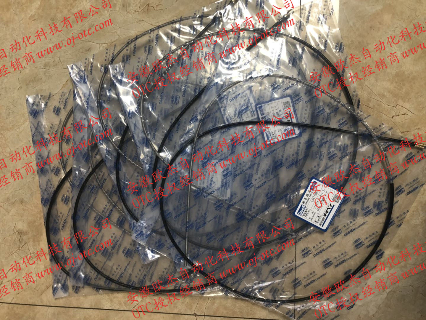 OTC Daihen 送絲管 L6611D02 OTC Daihen 送絲管 L6611D02 原裝進(jìn)口