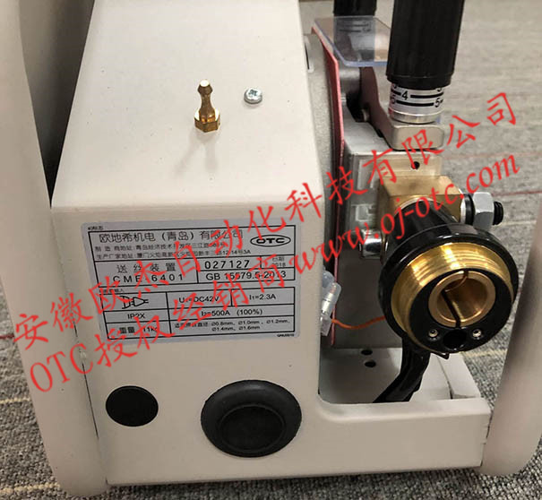 OTC DAIHEN CME-6401 鋁焊送絲機(jī)整體圖