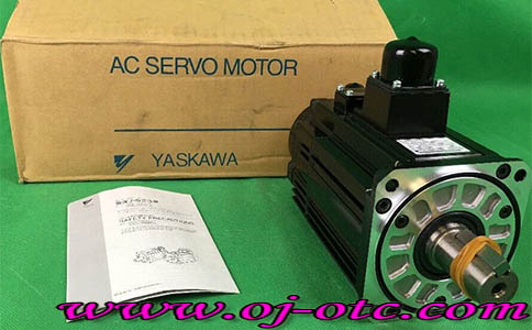 SGMRV-13ANA-YR11安川機(jī)器人馬達(dá) 安川伺服電機(jī)SGMRV-13ANA-YR11側(cè)面