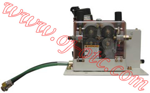 OTC DAIHEN CMRE-742-C 送絲機細節(jié) OTC DAIHEN CMRE-742-C 送絲機側面接口